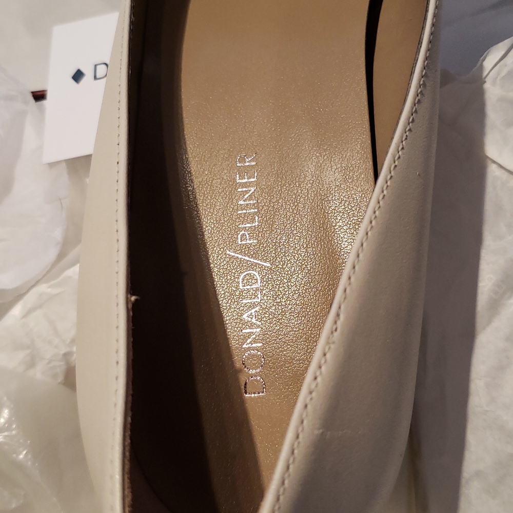 Donald Pliner NEW Pumps Ombre Block Heel Shoes Leather Off-White Women's - Picture 8 of 13